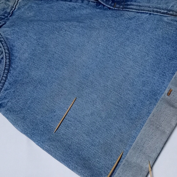 MADE IN USA Levi's Orange Tab 954 100% Cotton Distressed Denim Shorts *VINTAGE* - Picture 13 of 16